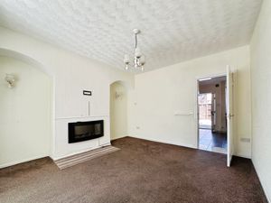 Lounge- click for photo gallery